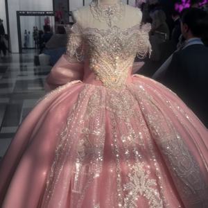 Vestidos de Quinceañera Rosa Modernos de Lujo con Apliques de Princesa, Vestidos de Fiesta de 16 Años Personalizados, Vestido de Gala con Cola de Capilla - Product Image 3