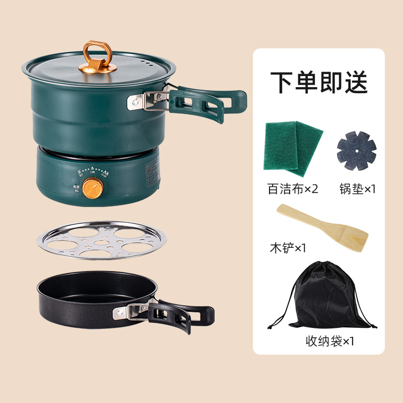 Dark green stove pan frying pan steamed slices