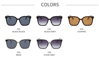 Lunettes de soleil oeil de chat à lentille carrée dégradée rétro extra large UV400 pour femmes avec cadre en PC transparent Style vintage