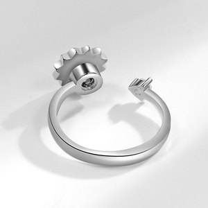 All'ingrosso girevole zircone girasole faccina sorridente ansia e irritabilità di moda rotante anello gioielli regalo per adolescente femminile - Product Image 4