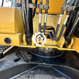 Высокопроизводительный экскаватор Caterpillar 323 для земляных работ, строительства инфраструктуры и крупных гражданских проектов - Product Image 5