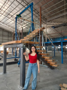 Gaobo sản phẩm tùy chỉnh màu kính cầu thang lan can tay vịn Thái gỗ sồi Tread nổi cầu thang gỗ cầu thang - Product Image 4