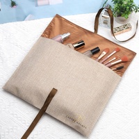Sac à poussière en jute de luxe avec logo personnalisé, sac d'emballage pour vêtements et cheveux, pochette à rabat en lin de jute avec doublure en satin
