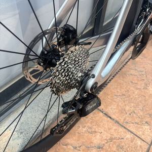 จักรยาน Kozo2 Tt Carbon Sentyeh Es7000-1*13s ระบบไฮดรอลิกไร้สาย ดิสก์เบรก ล้อ 3 ก้าน หน้า/หลัง สำหรับแข่งขัน 24 สปีด โครง Kozo2 - Product Image 5