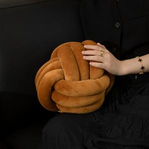 وسادة على شكل كرة جديدة للديكور المنزلي وسادة أريكة هدايا عيد الميلاد وسادة مصنوعة يدويًا 28×28 سم وعقدة وسادة على شكل كرة - Product Image 5