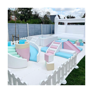 Attrezzatura Commerciale per Giochi Morbidi al Coperto, Area Giochi Bianca per Bambini, Set in PVC e Legno Ledi RTSB-08, Capacità 100-500kg - Product Image 2