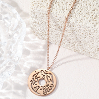 Magnifique Collier Pendentif Guitare Arabe Islamique Musulman Calligraphie Bismillah en Acier Inoxydable Bijoux Aïd Vente en Gros pour Femmes et Hommes