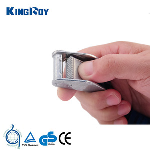 Correa de cincha de poliéster negra Kingroy de 5 m con capacidad de carga de 300 kg y hebilla de zinc para amarre de carga y agrupación de artículos - Product Image 3