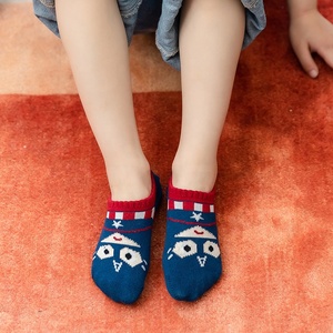 Chaussettes courtes décontractées en coton pour garçons et filles, motif super-héros de bande dessinée, respirantes, nouveauté, confortables pour le quotidien, de 1 à 9 ans - Product Image 2