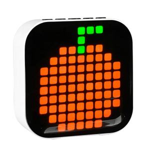 MY683BT Altavoz <span class=keywords><strong>Y</strong></span> Bocinas Regalo Altavoz azul OOTH con pantalla Led para Diy Pixel Art Creation Mini altavoz inalámbrico portátil - Product Image 3