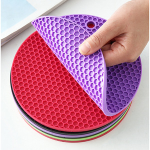 Silicone Solid Color Heat-Insulating Anti-Slip <b>Mat</b> for Kitchens <b>Plate</b> Coasters Anti-Scalding Placemats Household Bowl <b>Mats</b> Hand - Product Image 2