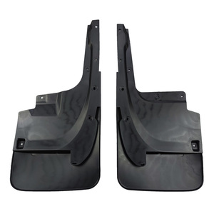 Guardabarros para Toyota Land Cruiser LC200 FJ200, Rueda Trasera, Plástico Negro, Instalación con Cinta 3M - Product Image 3