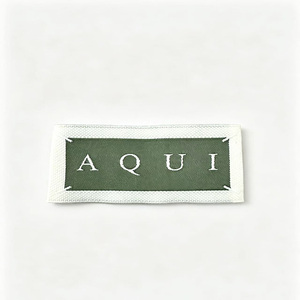 Etiquetas de Cuello para Camisetas, Etiquetas Tejidas Personalizadas con Nombre de Marca, Logotipo y Talla, Etiquetas de Cuello Plegables para Ropa - Product Image 2