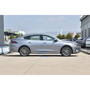 중국 공급자 명예 판 순수 전기 100kw 510km 선도 모델 2024 byd qin 플러스 ev