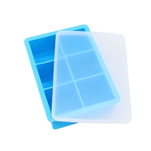 แม่พิมพ์น้ำแข็งซิลิโคนรูปทรงดิโด้ 6 ช่อง เป็นมิตรกับสิ่งแวดล้อม ฝาปิดถอดออกได้ ใช้งานง่าย สร้างสรรค์ สำหรับคริสต์มาส ปลอดสาร BPA - Product Image 5