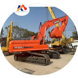 Excavadora Usada Doosan DX300LC-9C Modelo 2022 con Bomba de Motor y PLC - Pocas Horas de Uso - Product Image 1