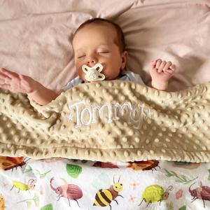 Couverture pour tout-petits livraison rapide couverture à pois en Minky <span class=keywords><strong>de</strong></span> <span class=keywords><strong>luxe</strong></span> Double couche impression personnalisée couvertures en Minky pour tout-petits nouveau-nés - Product Image 2