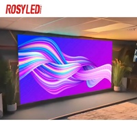 Écran d'affichage vidéo LED d'intérieur ROSYLED P2.5 2.5 mm 3840x1920 mm 12.6x6.3 pieds pour église TV aux États-Unis
