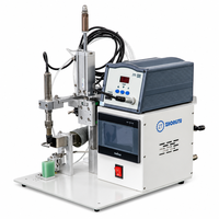Machine de soudage semi-automatique pour fils de terminaison, pour la soudure par lots des cosses de câbles et des broches de connecteurs