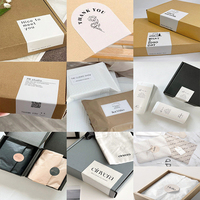 Autocollants d'étanchéité à haute viscosité en PVC/PE acrylique écologiques avec logo personnalisé pour boîtes d'emballage de bijoux et scellage de sacs - Bande longue