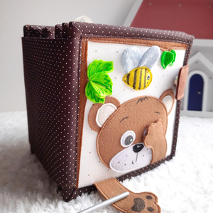 Livre d'activités en feutre d'éducation précoce pour enfants cadeau personnalisé jouet de voyage jouets éducatifs pour bébé - Product Image 1