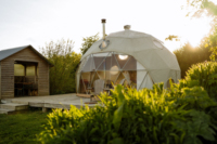 Maison en dôme transparent, dôme de luxe, géomoco géomobjet pour glamping, offre spéciale