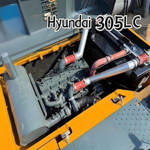 Excavadora de cadenas Hyundai 305 LC-9T usada de 30 toneladas con motor Cummins y cilindro y bomba hidráulicos Eaton en venta - Product Image 4