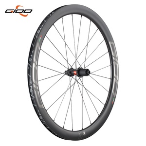 Juego de Ruedas GIOO <span class=keywords><strong>DT</strong></span> <span class=keywords><strong>240</strong></span> Ultraligero 700C RoadDisc T1000 de Fibra de Carbono, Ancho de Llanta de 28 mm, Radios PSR Wing, Buje Cerámico, Freno de Disco, Negro - Product Image 1