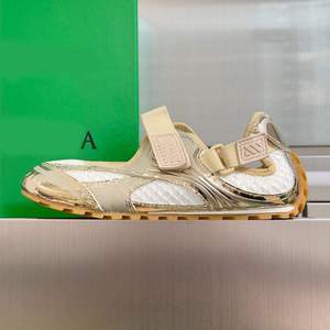 Sandales Mary Jane en maille pour femmes, respirantes, avec sangle Velcro, semelle plate, chaussures décontractées d'été pour la marche - Product Image 5