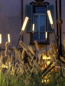 Lampe solaire <span class=keywords><strong>LED</strong></span> de jardin IP65 étanche pour extérieur, éclairage au <span class=keywords><strong>sol</strong></span> et luminaire à roseaux pour la décoration de parcs, pelouses et villas - Product Image 1