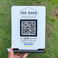 Panneau de médias sociaux d'entreprise QR multi-usages personnalisé Panneau en acrylique personnalisé avec base en bois pour l'affichage dans les magasins Magasins de détail