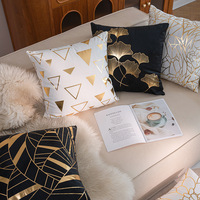 Housse de Coussin Amity Doré Imprimé, Doux Pelucheux Bronzant Décoratif pour Maison, Canapé, Siège de Voiture