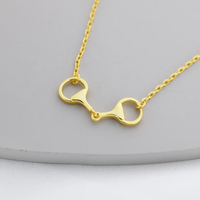 Vente en gros Best Seller Snaffle Bit Colliers Fer à cheval Charme Cheval Acier inoxydable 316L Sans ternir Collier équestre Bijoux