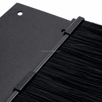 Panneau de gestion des câbles en gros, panneau brosse modulaire pour l'entrée des câbles, passe-câbles pour armoire de serveur et centre de données
