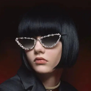 Lunettes de soleil œil de chat pour femmes avec strass, verres miroir, monture complète, protection UV 400, accessoires de mode - Product Image 2