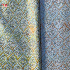 Cuero Artificial de PU con Relieve Retro Color Nogal Medio, Elástico, Impermeable, para Textiles del Hogar, Bolsos, Maletas, Muebles, Ropa y Zapatos - Product Image 4