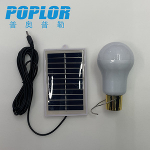 หลอดไฟ LED พลังงานแสงอาทิตย์ Poplor 12W สำหรับตั้งแคมป์กลางแจ้ง พร้อมตะขอและแผงโซลาร์เซลล์ ได้รับการรับรองมาตรฐาน CE แบตเตอรี่ลิเธียม อายุการใช้งาน 25000 ชั่วโมง - Product Image 2