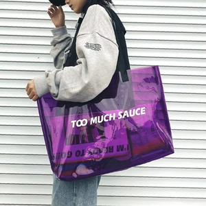 Sac fourre-tout à provisions de conception holographique laser irisé en PVC épais élégant avec poignée en PU Logo personnalisé Style tendance - Product Image 1