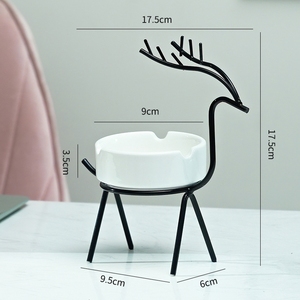 Cenicero de cerámica de ciervo de <span class=keywords><strong>estilo</strong></span> <span class=keywords><strong>nórdico</strong></span> de Arte de hierro Simple, <span class=keywords><strong>decoración</strong></span> creativa para el hogar y la sala de estar, adornos ligeros, decoraciones de <span class=keywords><strong>estilo</strong></span> de lujo - Product Image 6