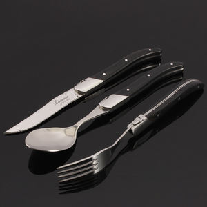 Ensemble de <span class=keywords><strong>couverts</strong></span> de luxe 3 pièces en acier inoxydable à faible MOQ, couteau à steak <span class=keywords><strong>Laguiole</strong></span>, cuillère et fourchette avec manche en bois noir - Product Image 2