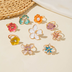 Hot Selling Sweet Design Cute Colorful Flower Ring Simple <b>Light</b> Luxury Style Women's Alloy Rings Fashionable Jewelry Wholesale - Product Image 2