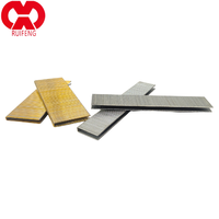 Agrafes en acier calibre 18, couronne de 1/4 po, longueur de 3/8 à 1-9/16 po, modèles 9010, 9025, 9032, 9035, 9038, 9040 pour meubles et agrafeuses