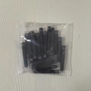 Set di Penne Stilografiche Weizhuang con Inchiostri Nero, Blu e Rosso, Sacche d'Inchiostro Universali da 3,4mm, Scrittura Fluida, Materiale Plastico e Metallico, Ricaricabili - Product Image 6
