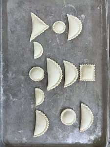 304 Stainless Steel Silver Empanada Making <b>Machine</b> Automatic <b>Dumpling</b> Gyoza Wrapper <b>Machine</b> for Sale - Product Image 5