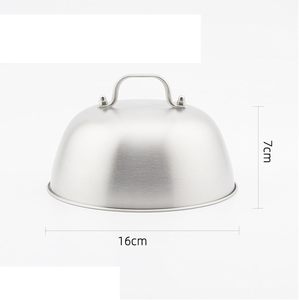 Dôme à burger en acier inoxydable pour grillades, idéal pour faire fondre le fromage lors des barbecues - Product Image 4