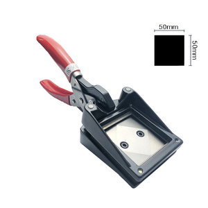 Machine manuelle de découpe de photos de cartes de visite 50*50mm Machine manuelle de découpe de photos d'identité pour passeport - Product Image 5