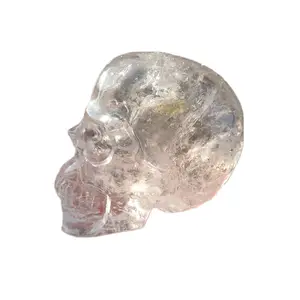 Têtes de mort en pierre semi-précieuse naturelle, petits cristaux de quartz clairs, 0.5 kg, sculpté, vente en gros