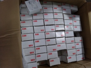 Контактор Honclay CAL18-11 1SFN010720R1011 CAL18-11 2-полюсный винтовой боковой вспомогательный Контактный блок - Product Image 5