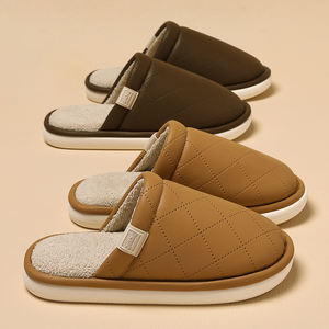 รองเท้าแตะ Eva รุ่นใหม่ รองเท้าแตะใส่ในบ้าน รองเท้าแตะผู้หญิง รองเท้าแตะบุขนสัตว์ รองเท้าแตะผ้าฝ้ายอุ่นๆ รองเท้าแตะผู้ชาย คุณภาพสูง - Product Image 1