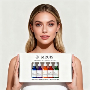 Toptan 5 Parça Kırışıklık Karşıtı Serum Hediye Seti C Vitamini 10 B3 Niacinamide Fransız <span class=keywords><strong>B5</strong></span> Cilt Aydınlatıcı Akne İzlerini Giderici Parlaklık Artırıcı - Product Image 6